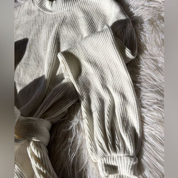 Majorelle white ribbed sweater dress/top large - Picture 6 of 10